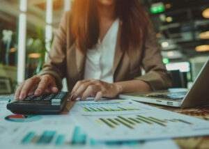 Assessoria na reestruturação de processos financeiros.